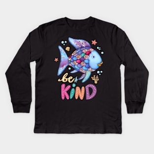 Be Kind Rainbow Fish Last day of School Gift For Boys Girls Kids Kids Long Sleeve T-Shirt